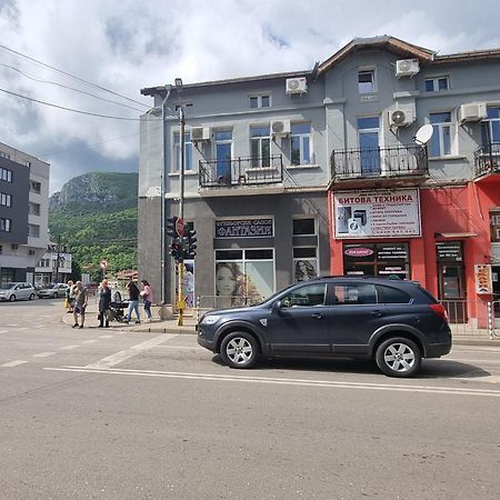 Old Style Hotel Vratsa Exterior foto